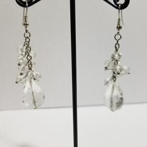 Clear two inch crystals cluster eight small crystals one lar